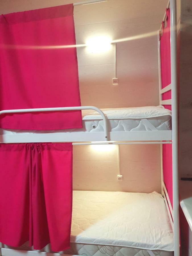 Hostel 777 Vokzal Kiev Eksteriør billede